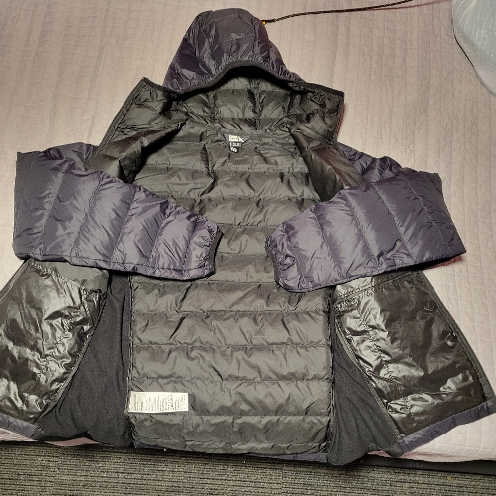 Eddie Bauer Men's Charcoal Puffer Jacket - Picture 3 of 4